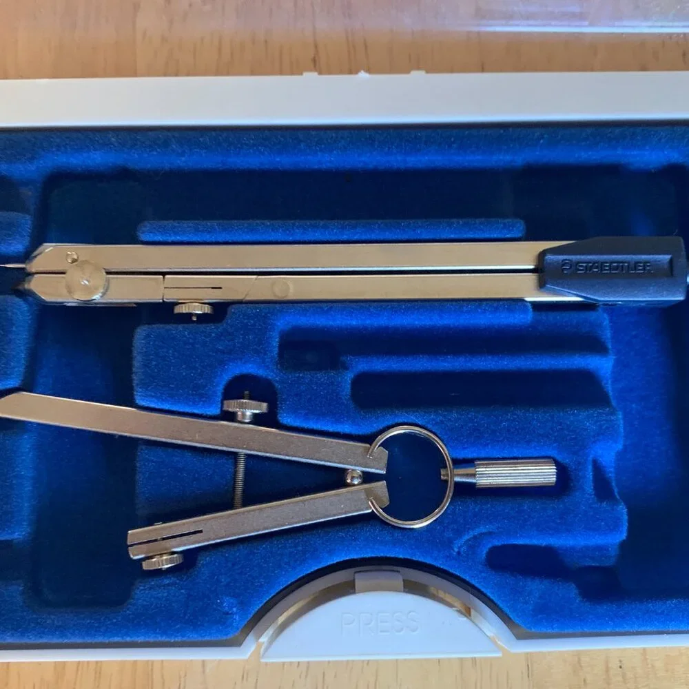 Staedtler Arco Italy Precision Math Drafting Partial Compass Set w Case 559 09